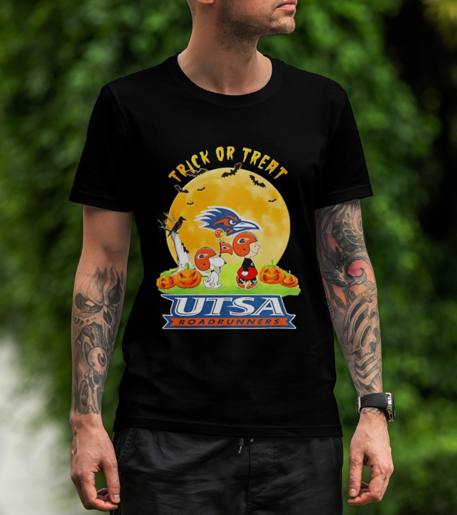 UTSA Roadrunners Peanuts Trick Or Treat Halloween 2026 Abbey Road T-Shirt
