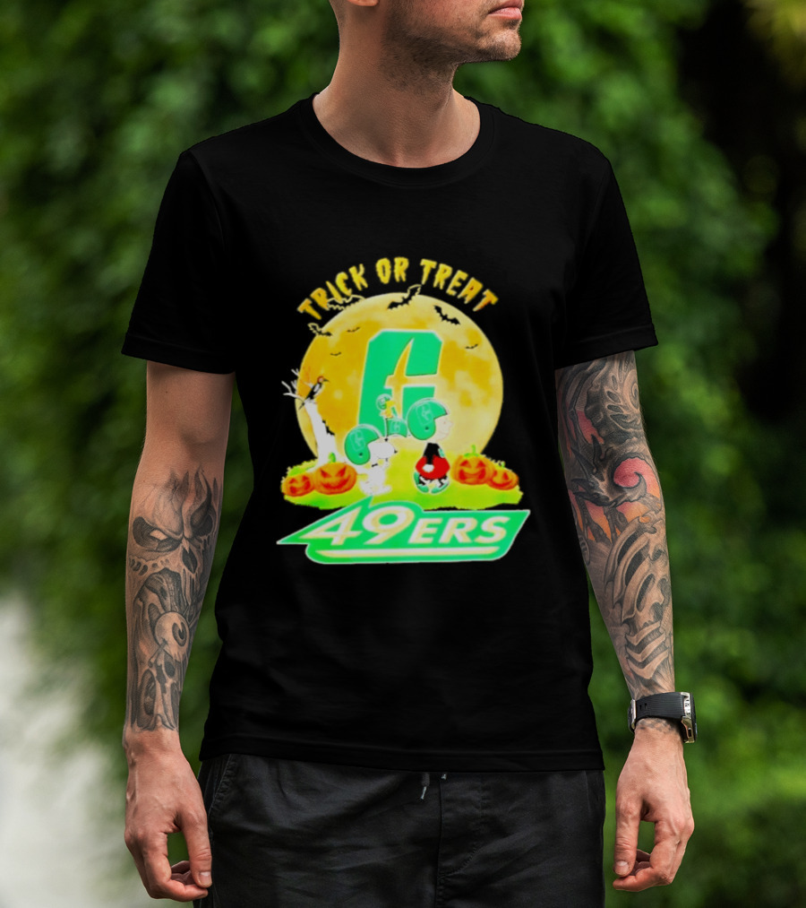 Charlotte 49ers Peanuts Trick Or Treat Halloween 2026 Abbey Road T-Shirt