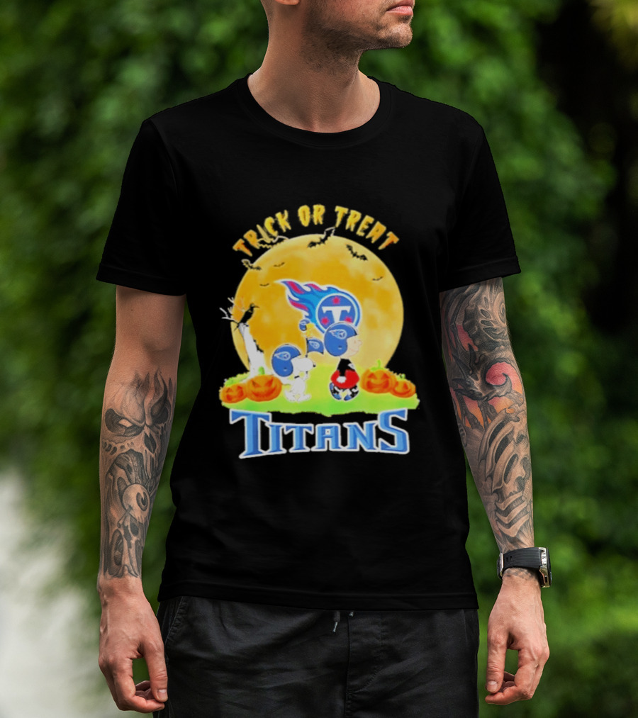 Tennessee Titans Peanuts Trick Or Treat Halloween 2026 Abbey Road T-Shirt