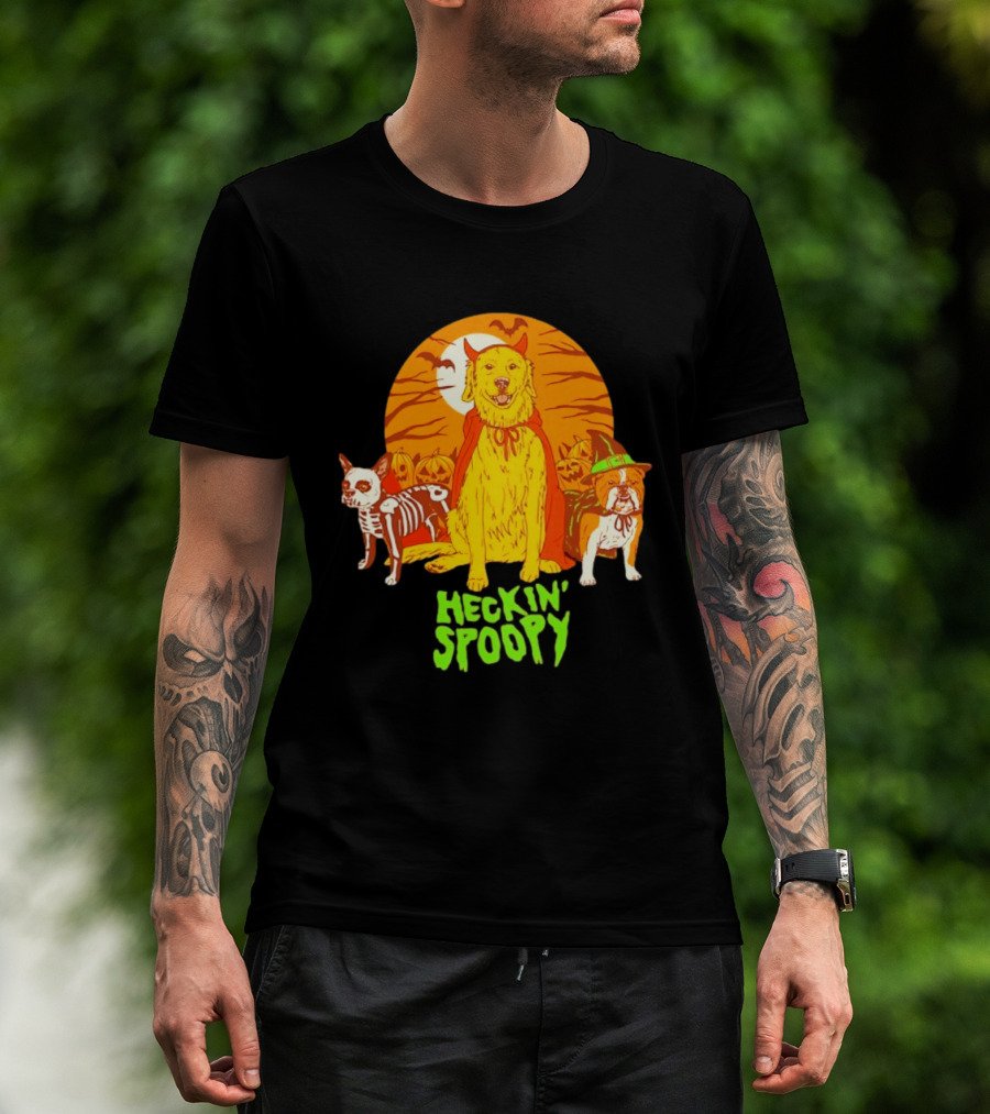 Heckin' Spoopy Dogs Halloween Golden Retriever Skeleton Costume Pumpkin Moon T-Shirt