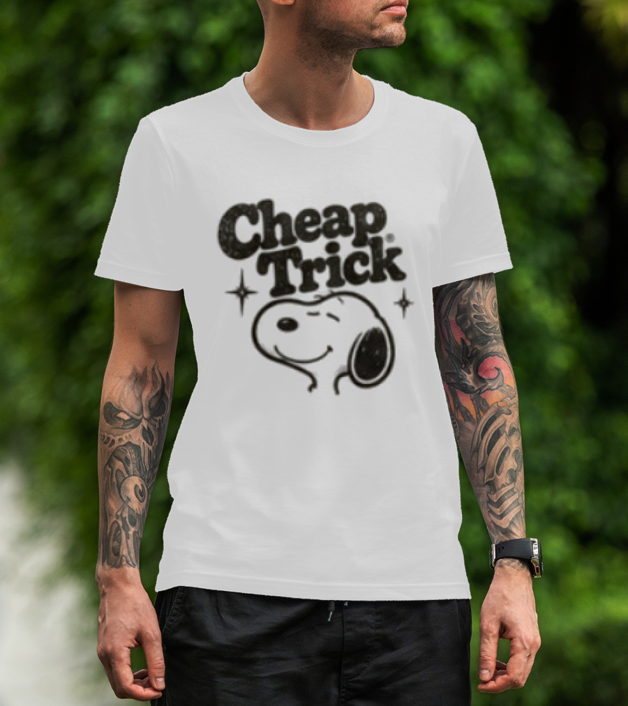 Cheap Trick Snoopy Checkered Christmas Rock Lovers T-Shirt