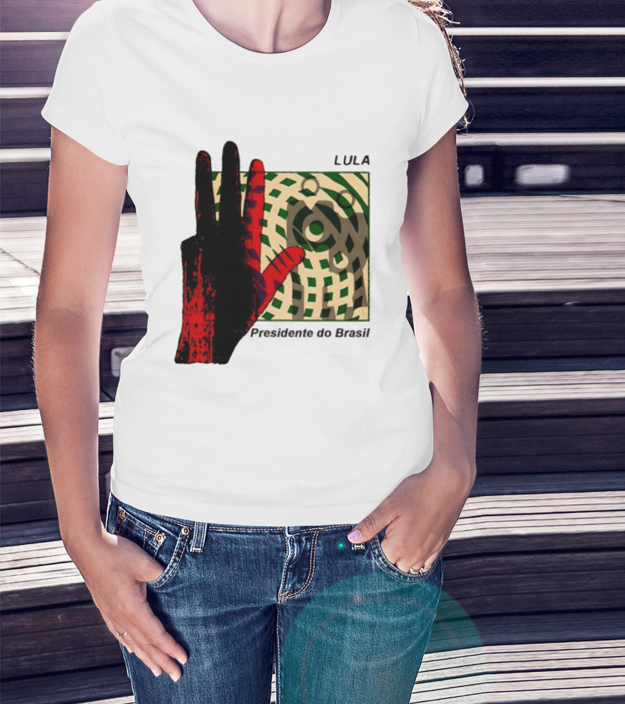 Lula Presidente Do Brasil Red Hand Brazil Politics T-Shirt
