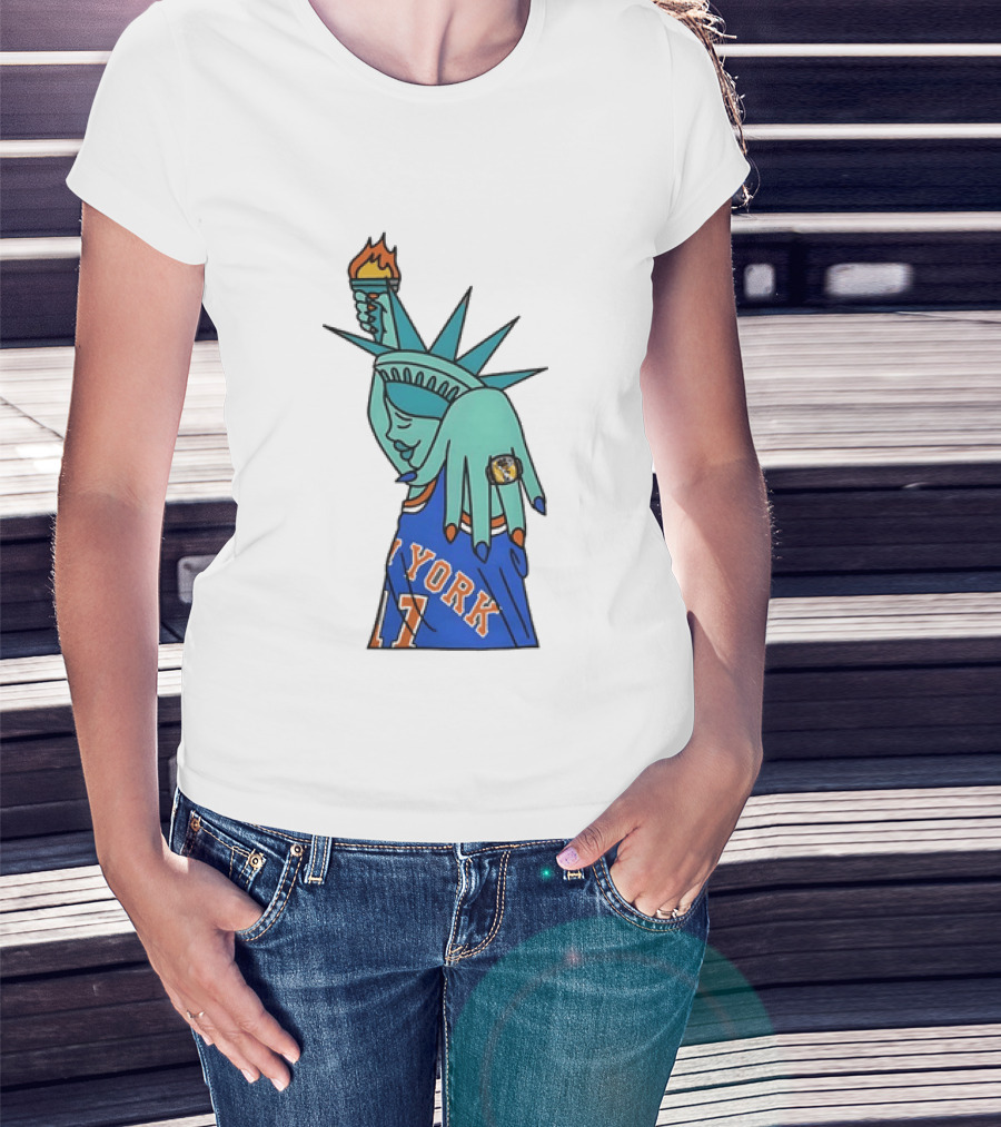 New York Knicks Statue Of Liberty 11 Rings NBA 2026 T-Shirt
