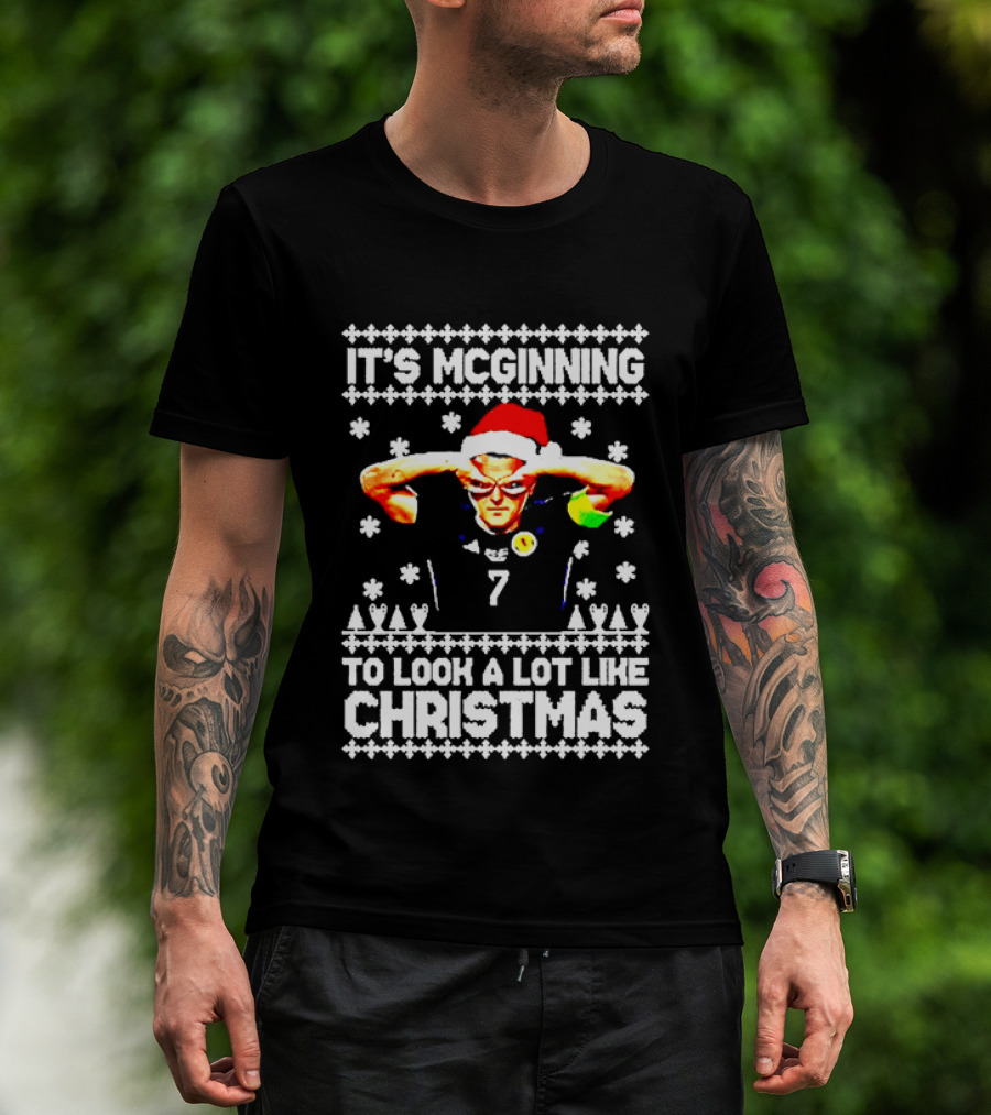 Its Mcginning To Look A Lot Like Christmas John Mcginn Scotland 2026 T-Shirt