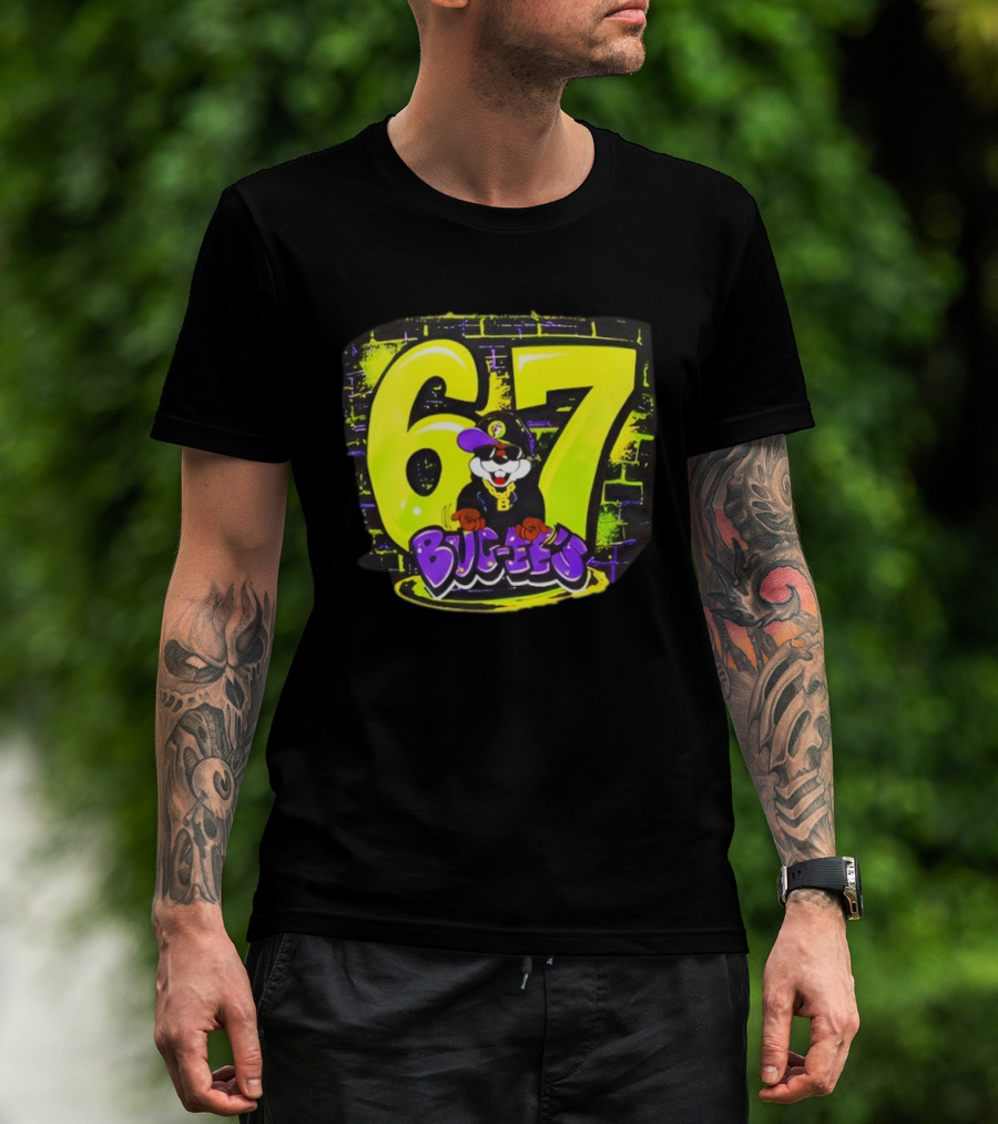Buc Ee’s 6 7 Graffiti Neon Yellow Wall Art Character T-Shirt