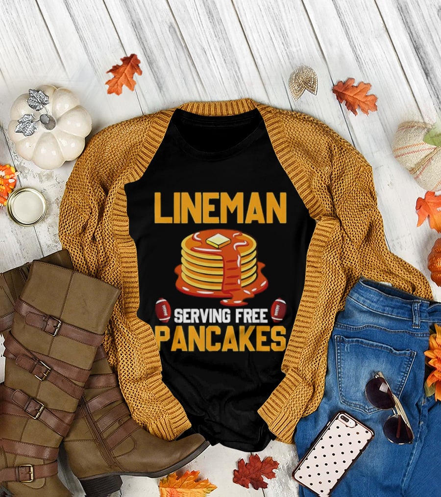 Lineman Serving Free Pancakes Football Stack with Butter and Syrup T-Shirt