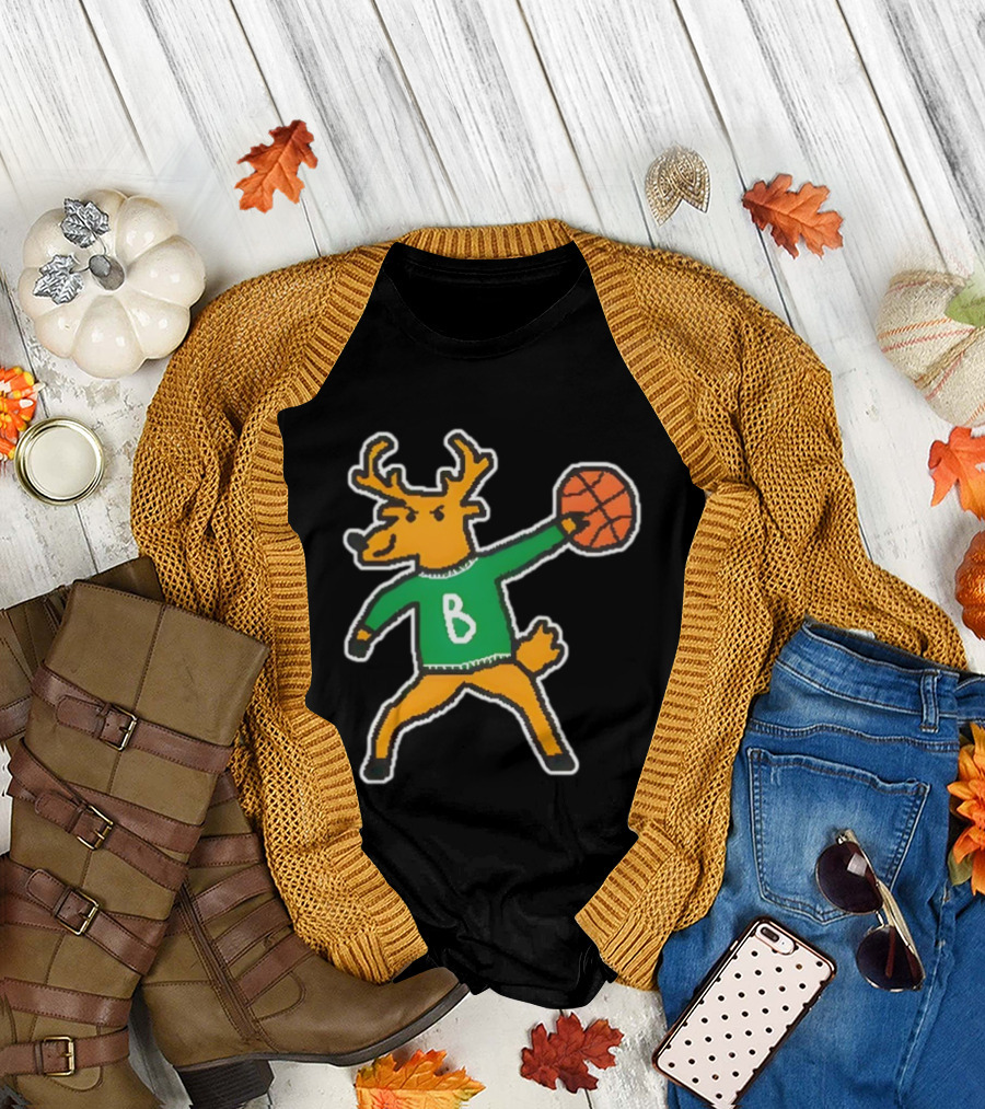 Milwaukee Bucks Vintage Mascot Deer with Basketball B Jersey T-Shirt