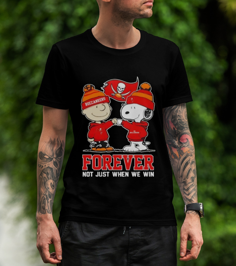 Tampa Bay Buccaneers Charlie Brown Snoopy Forever Not Just When We Win T-Shirt