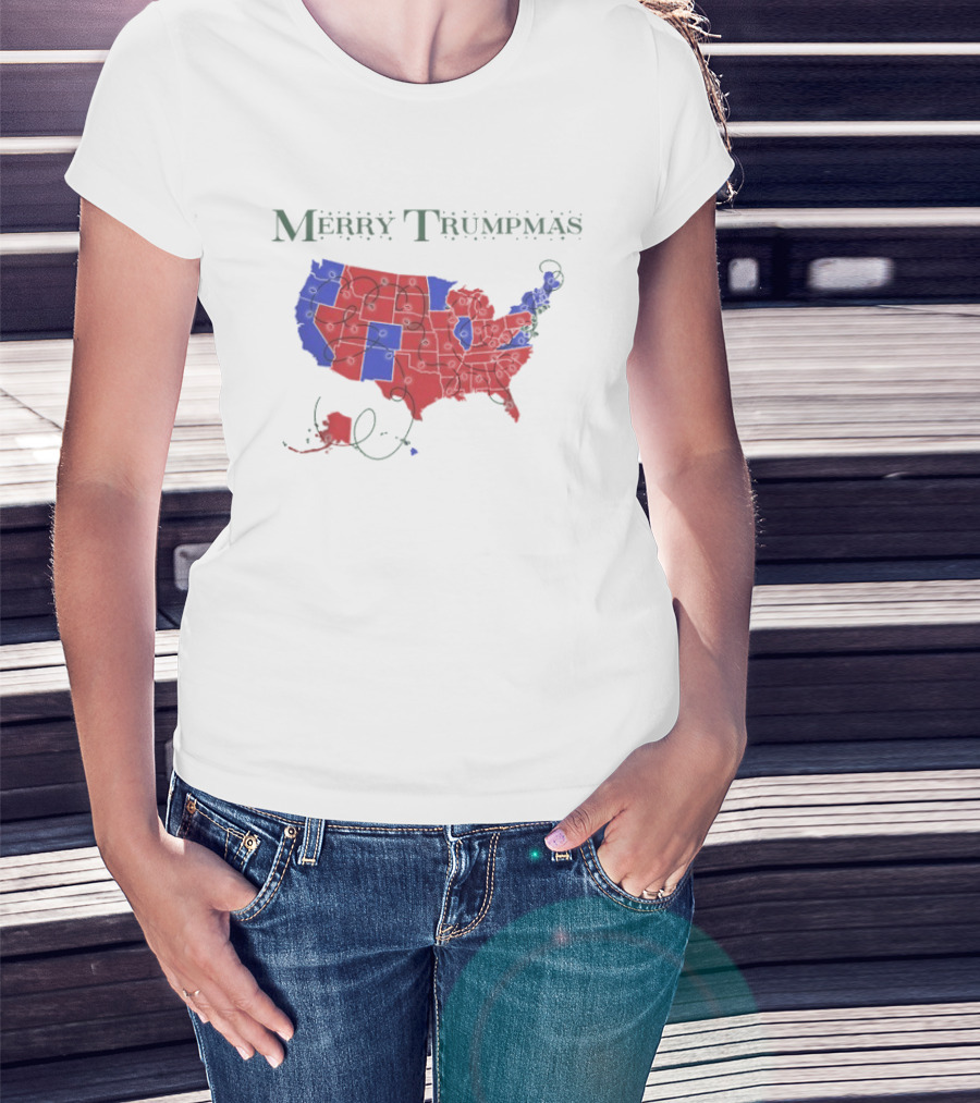 Merry Trumpmas Map Holiday Christmas USA Red Blue States T-Shirt