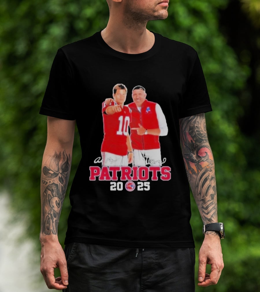 Mike Vrabel Drake Maye Patriots 2025 Signatures T-Shirt