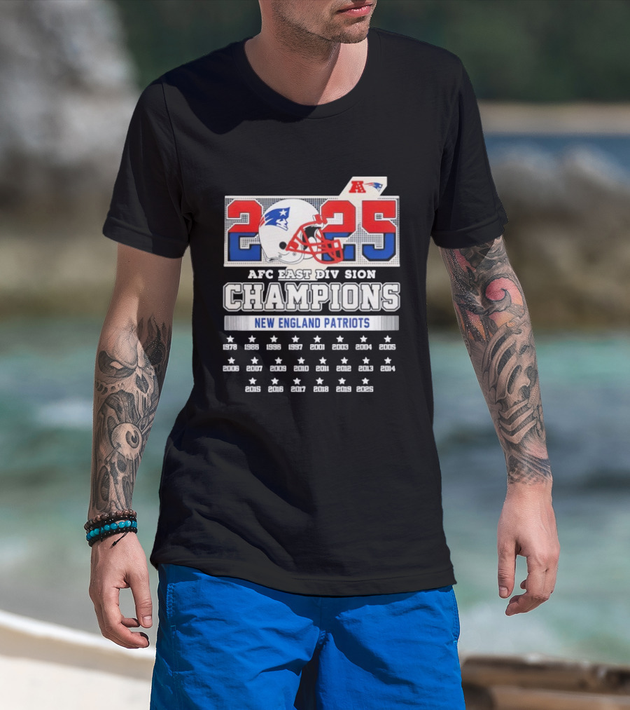 New England Patriots 2025 AFC East Division Champions Helmet Stars T-Shirt