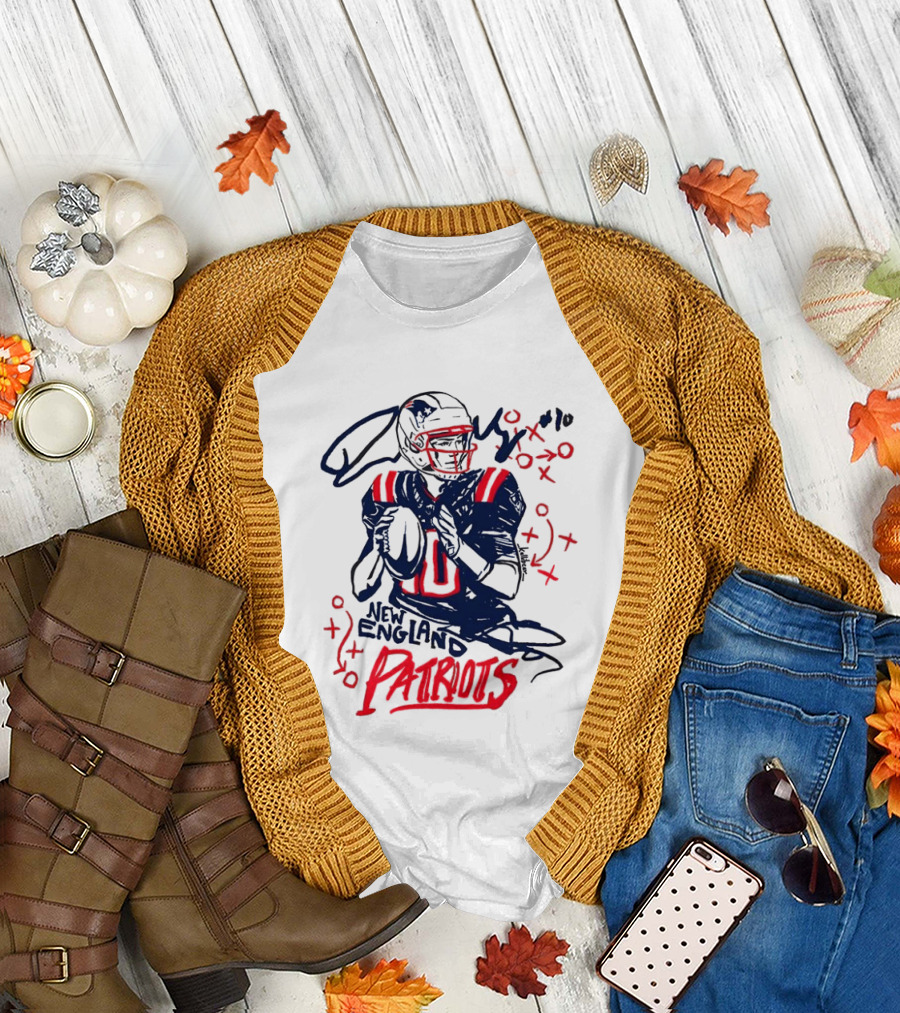Drake Maye New England Patriots Quarterback XOXO Playbook T-Shirt