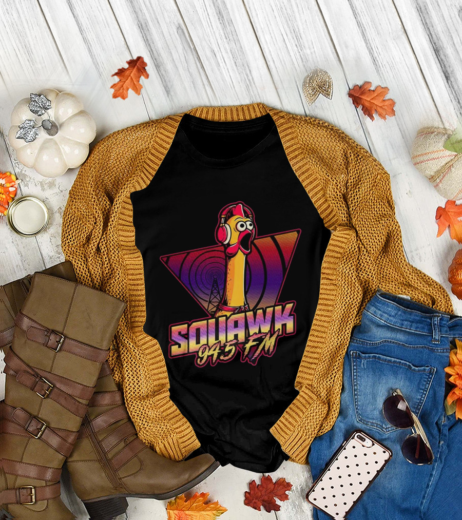 SQUAWK 94.5 FM Chicken Vaporwave Radio Triangle T-Shirt