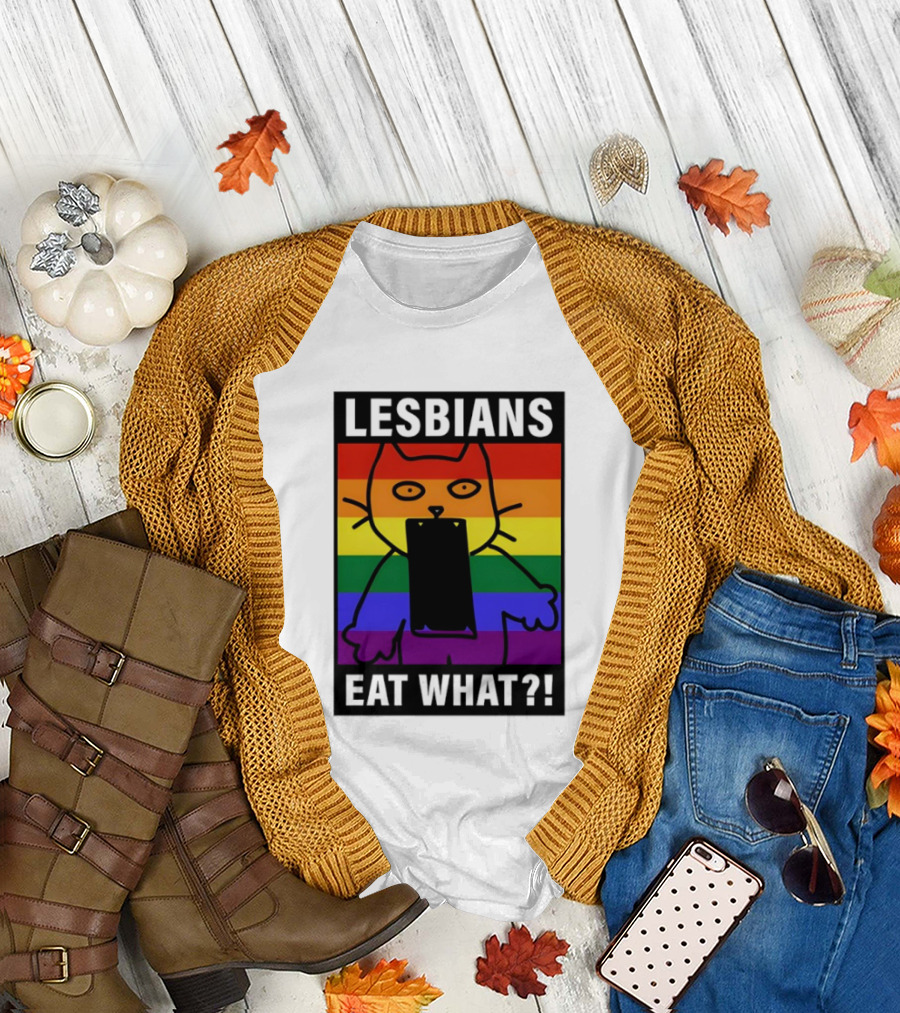 Lesbians Eat What LGBT Cat Rainbow Flag T-Shirt