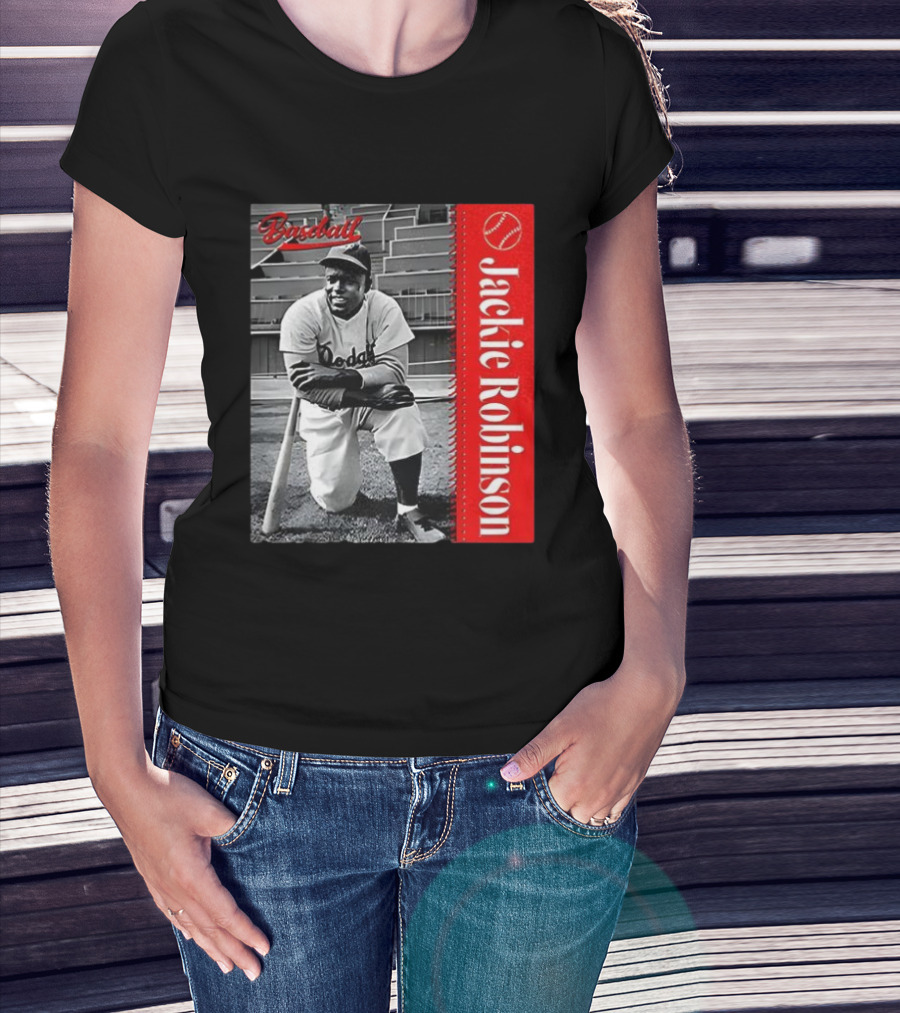Jackie Robinson Baseball Dodgers Vintage Black And White Image T-Shirt