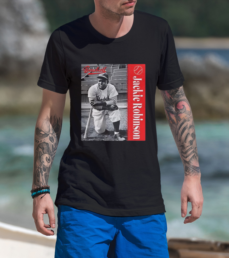 Jackie Robinson Baseball Dodgers Vintage Black And White Image T-Shirt