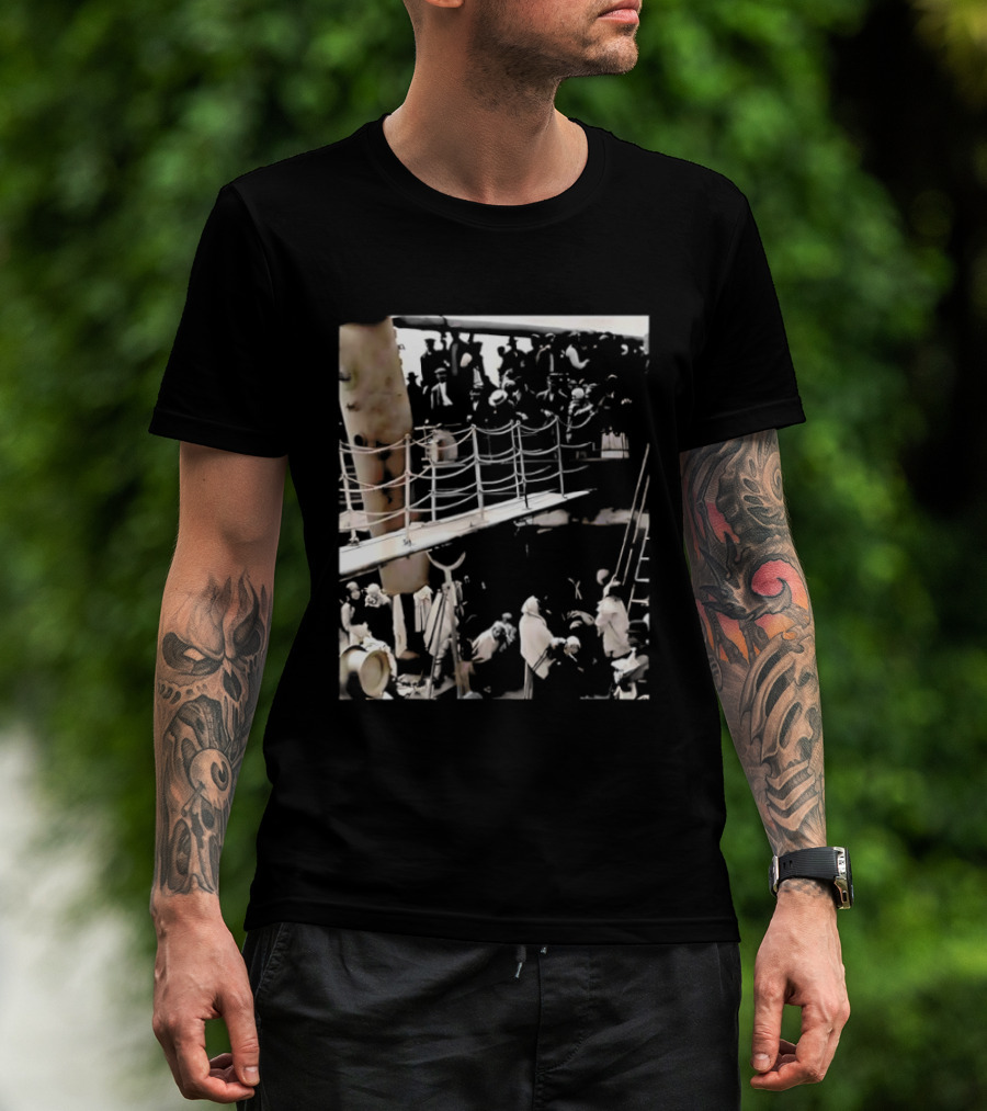 The Steerage Alfred Stieglitz Iconic Photographic Image Steamship Passengers 20th Century T-Shirt