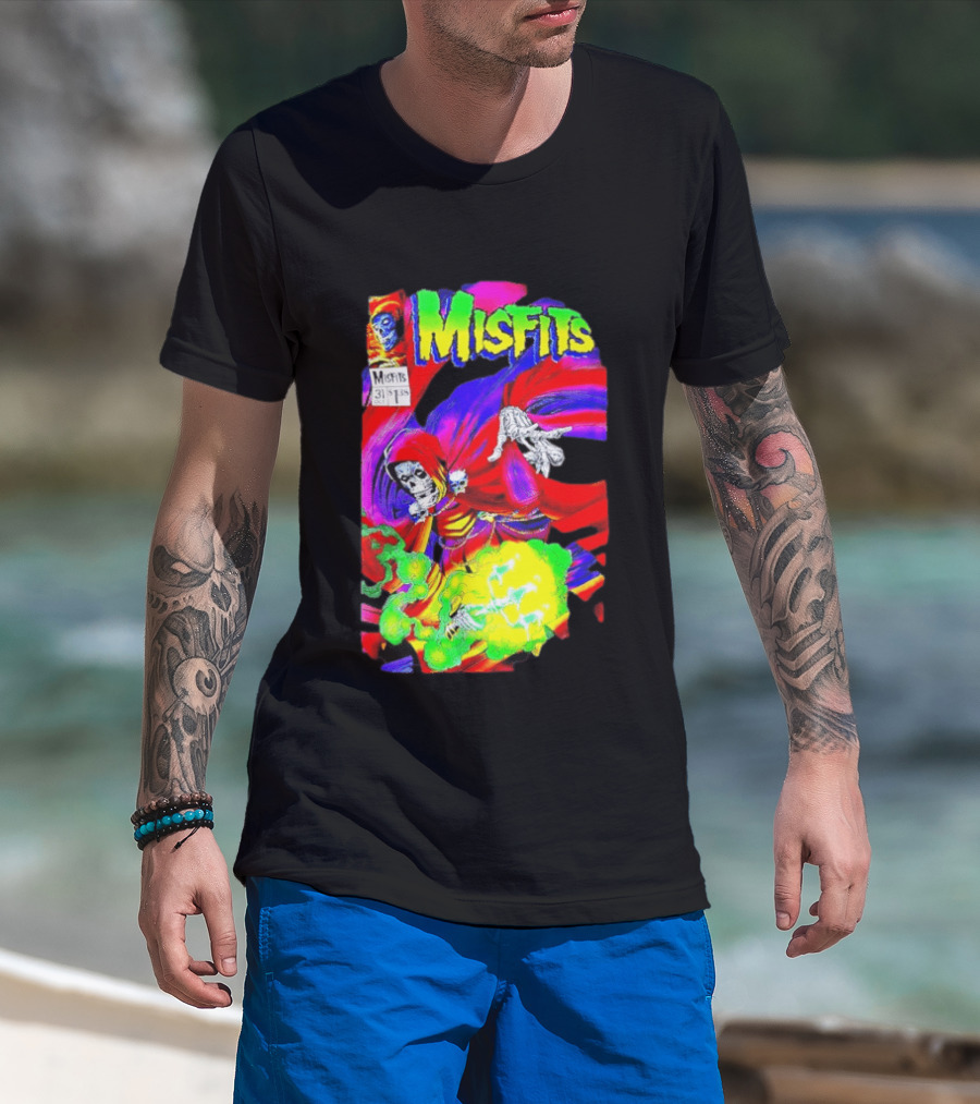 Misfits Hell Fiend Spawn 31 Fiend Skull Cloak Neon T-Shirt