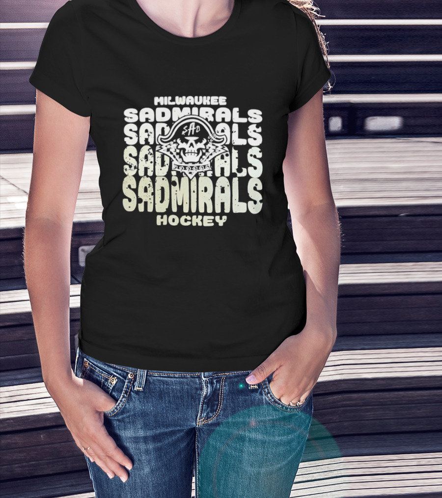 Milwaukee Sadmirals Hockey Pirate Skull T-Shirt