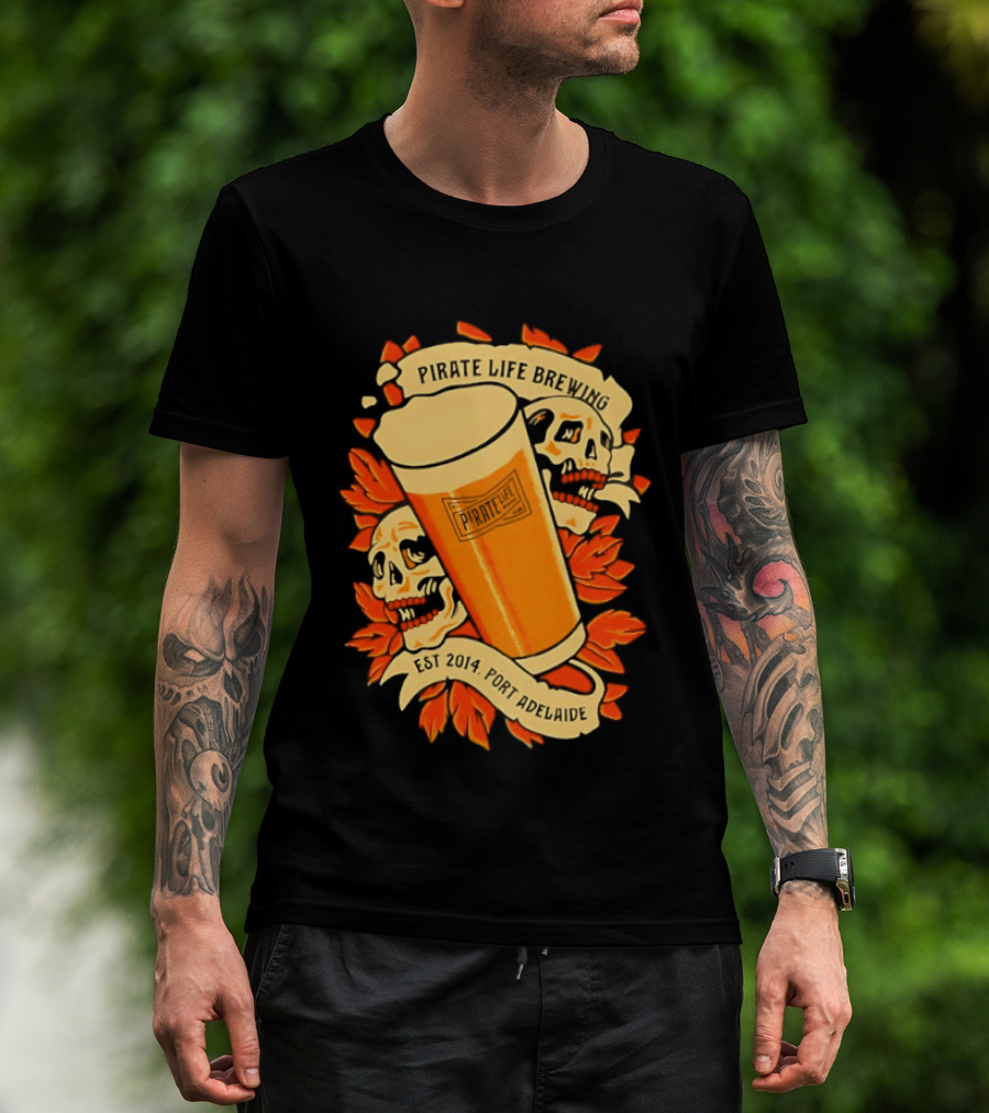Pirate Life Brewing Est 2014 Port Adelaide Pint Skulls T-Shirt