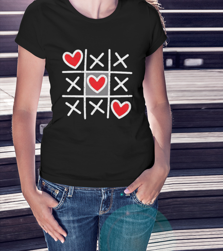 Tic Tac Toe XO Hearts Love Valentine Day Red Heart Crosses T-Shirt