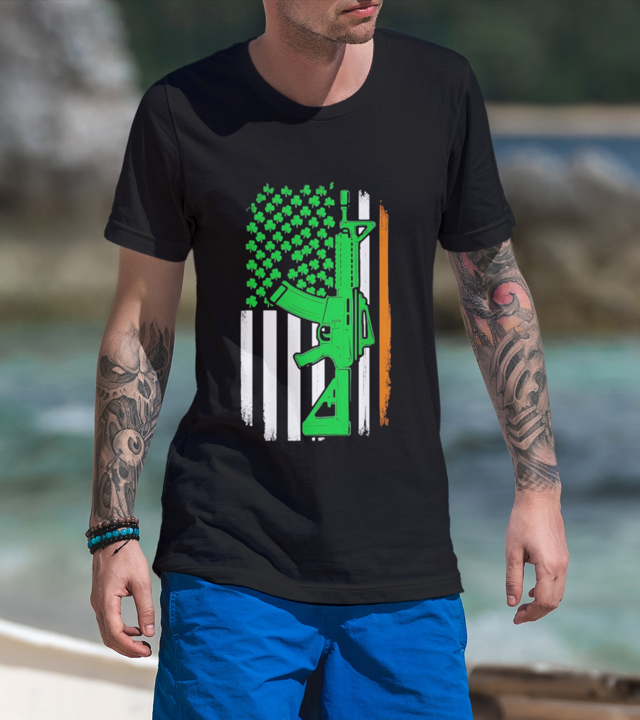 AR15 Shamrock American Irish Flag St Patrick's Day T-Shirt