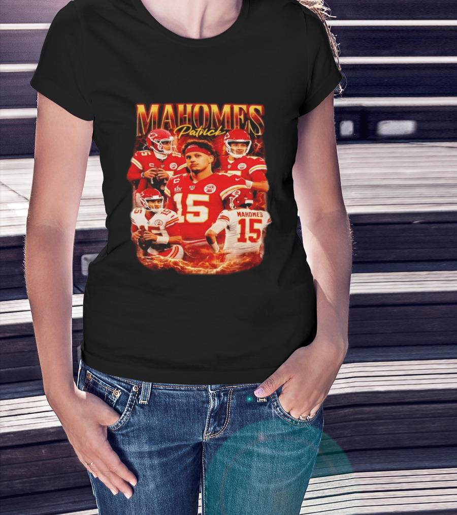 Patrick Mahomes Kansas City 90s KC Football Quarterback Chiefs NFL Champion T-Shirt