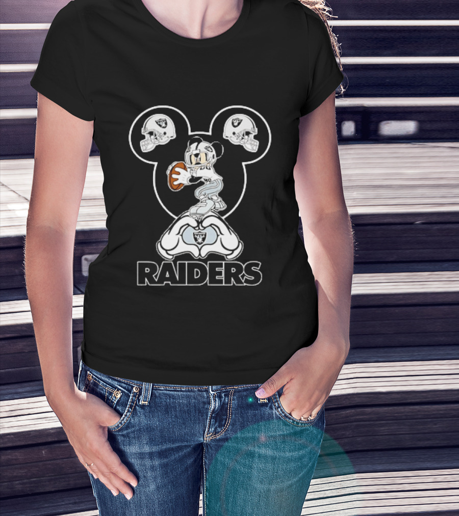 Las Vegas Raiders Mickey Mouse Football Heart Hands Helmet T-Shirt