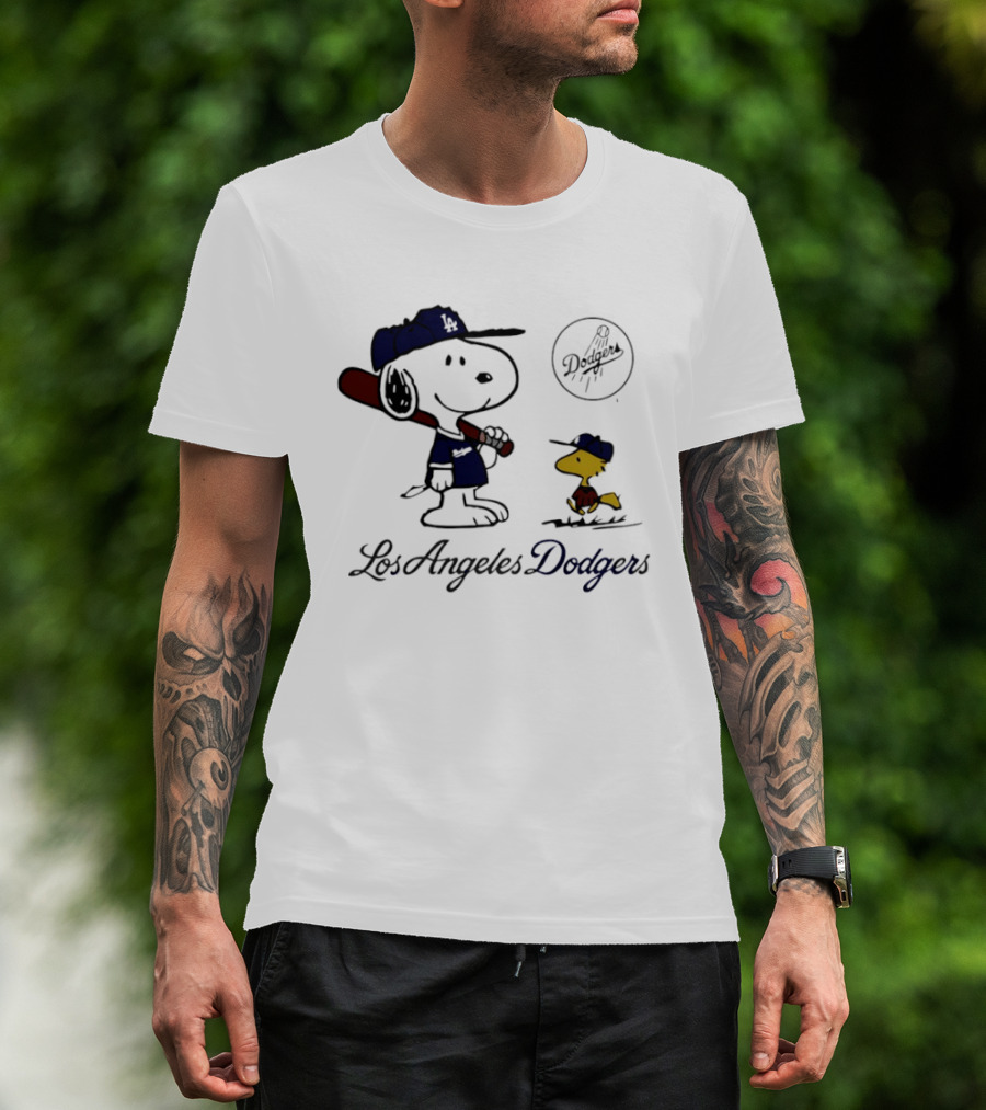 Snoopy Woodstock Los Angeles Dodgers 2025 Peanuts MLB Collaboration T-Shirt