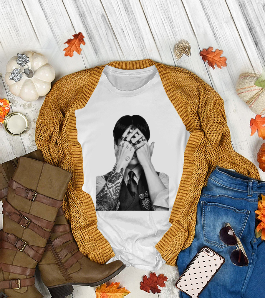 Jung Kook BTS Arirang Tour Tattoo Art Aesthetic T-Shirt