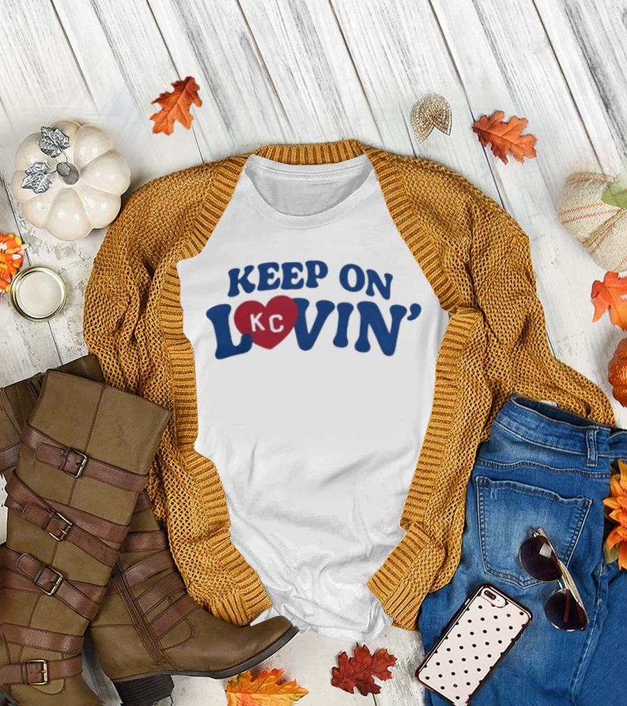 Keep On KC Lovin' Heart Design Charlie Hustle Shop T-Shirt
