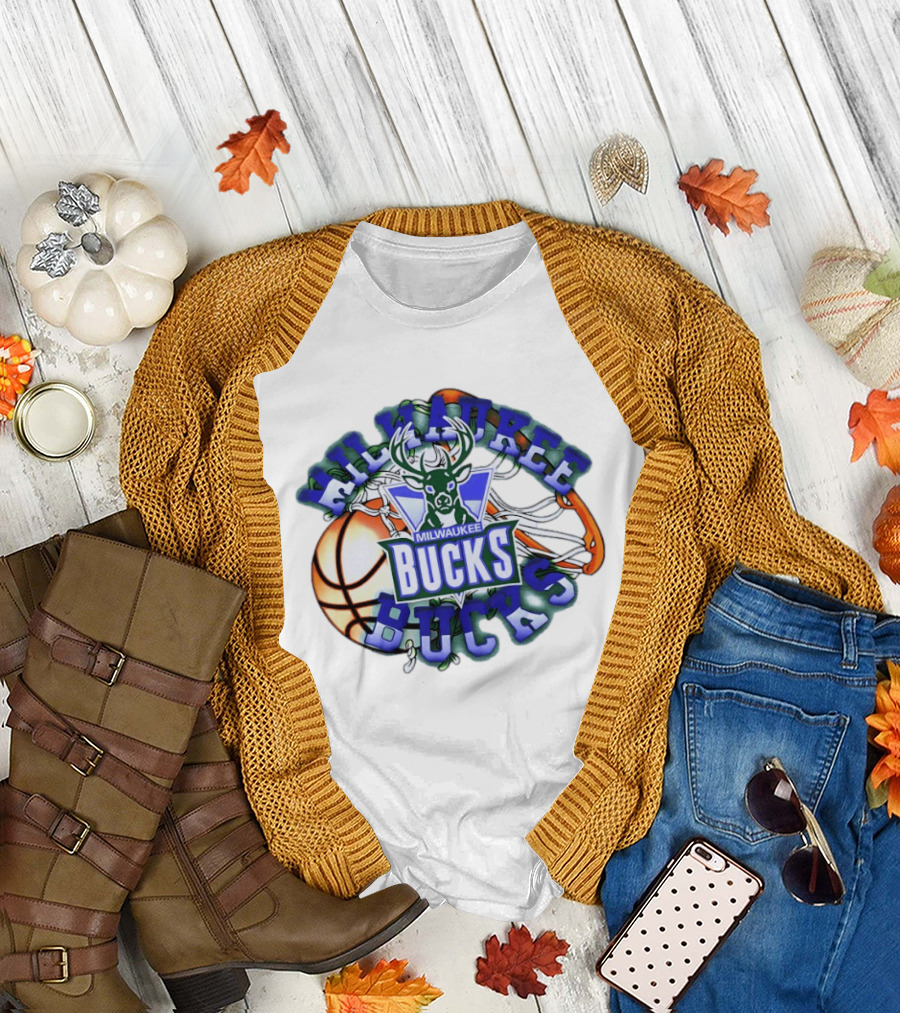 Milwaukee Bucks Basketball Hoop Deer T-Shirt