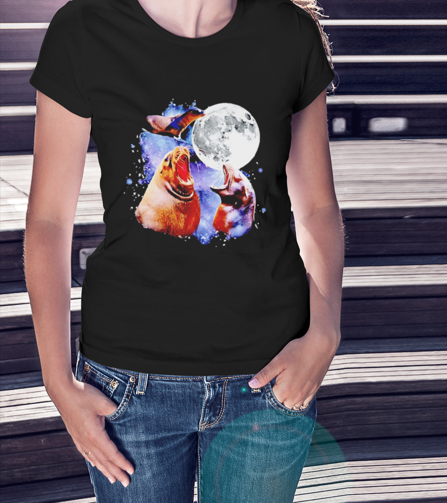 Sea Lion Trio Howling At The Moon In Outer Space Scene T-Shirt