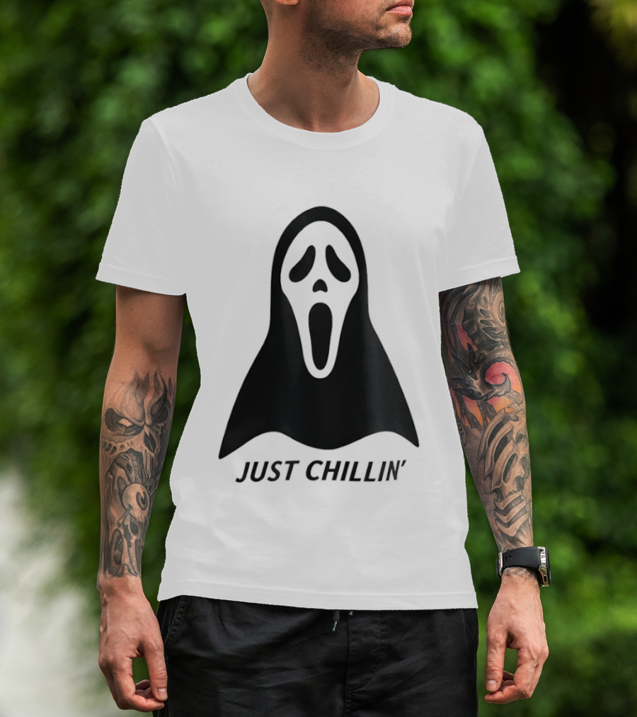 Ghostface Just Chillin Halloween Horror Mask T-Shirt