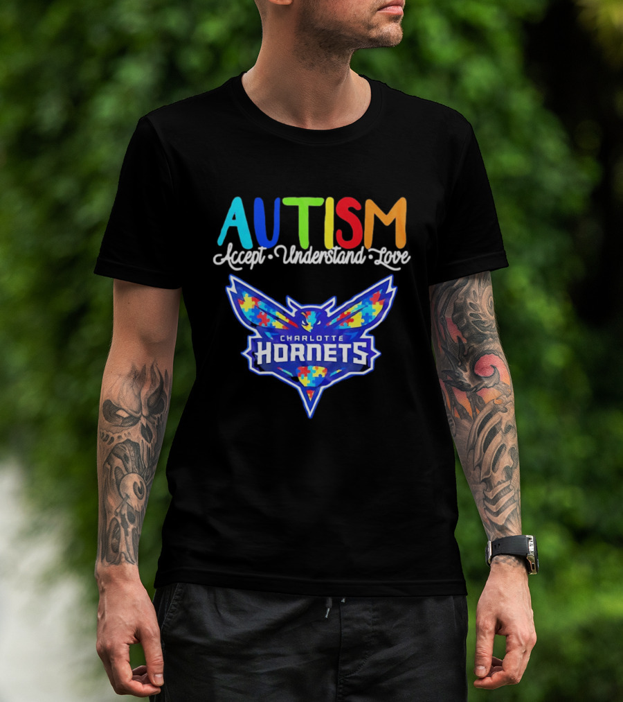 Charlotte Hornets Autism Accept Understand Love Awareness Support Puzzle Wings T-Shirt
