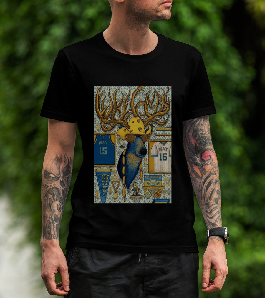Luke Combs May 15 16 Green Bay Lambeau Field Rock Concert Decor T-Shirt