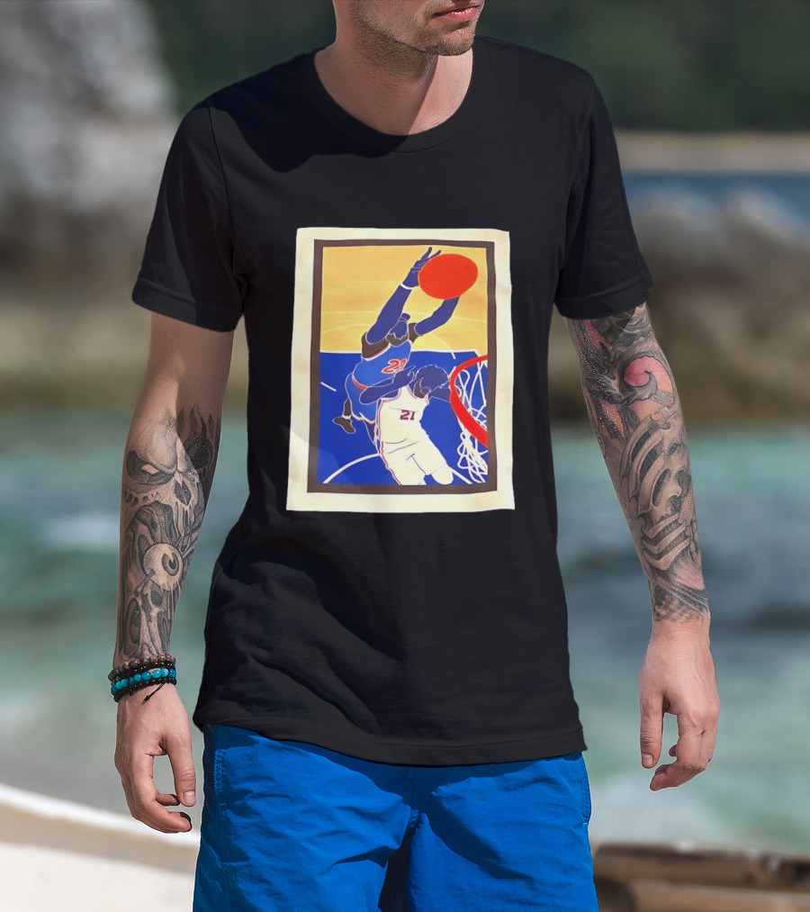 Mitchell Robinson 23 Dunking Joel Embiid 21 New York Knicks Basketball NBA 2026 T-Shirt