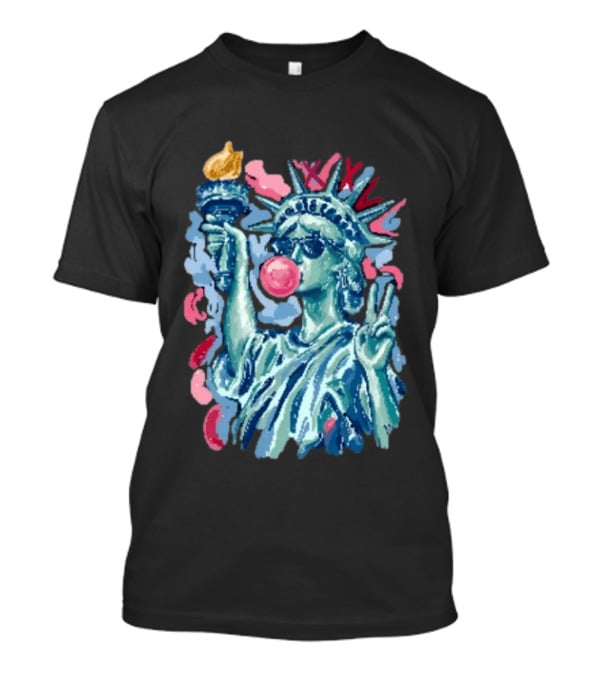 Statue Of Liberty With Bubble Gum And Peace Sign For 4th Of July T-Shirt