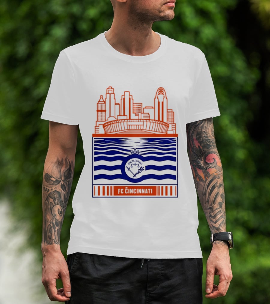 FC Cincinnati Stadium Skyline With River Flag T-Shirt