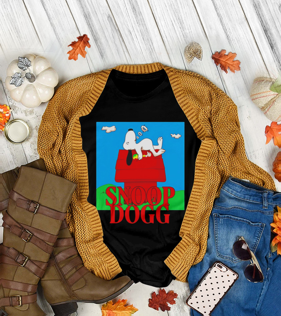Snoop Dogg Snoopy Parody Relaxing on Doghouse T-Shirt