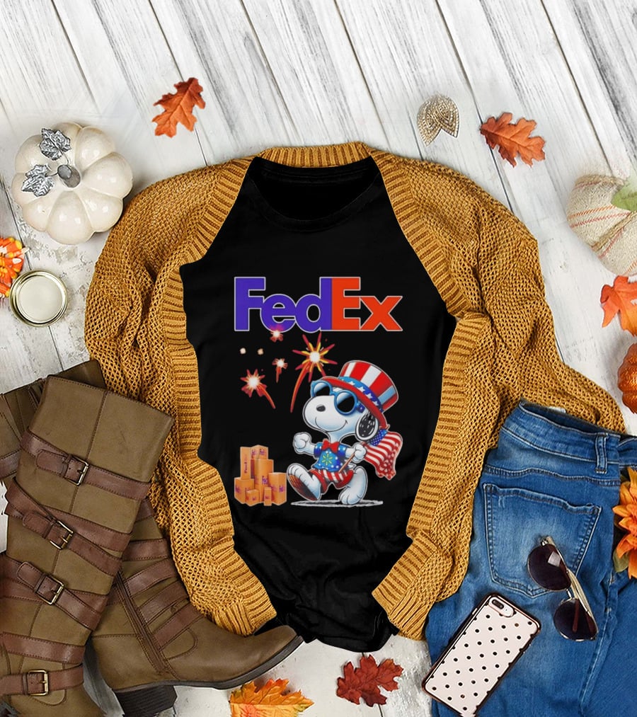 FedEx Snoopy American Flag Fireworks Patriotic Delivery T-Shirt