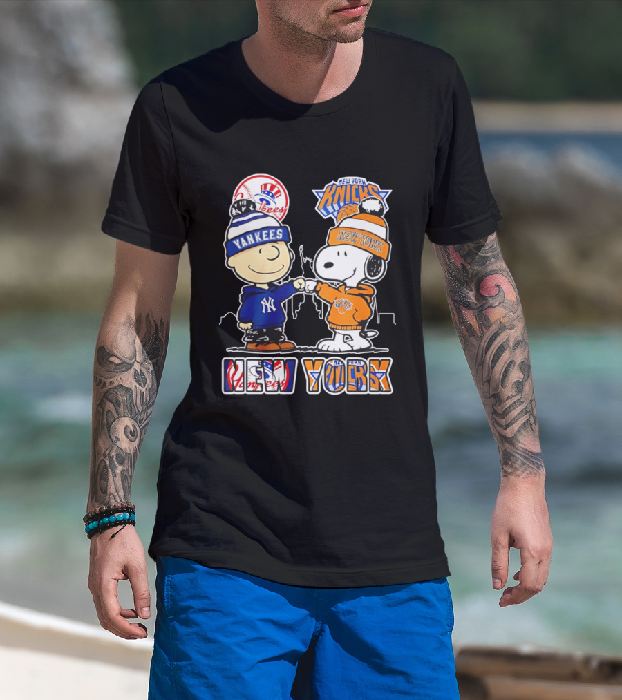 New York Yankees New York Knicks Charlie Brown Snoopy T-Shirt