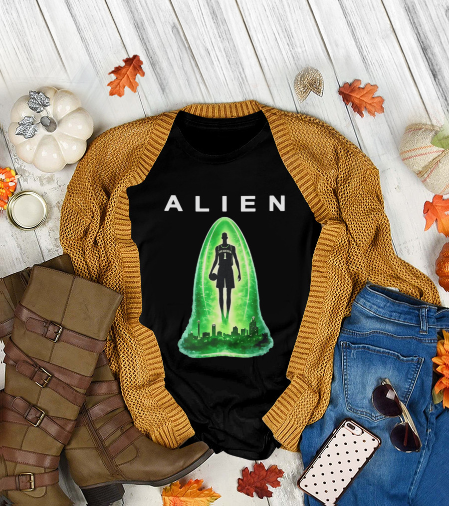 San Antonio Spurs Alien Abduction Victor Wembanyama Basketball Skyline T-Shirt