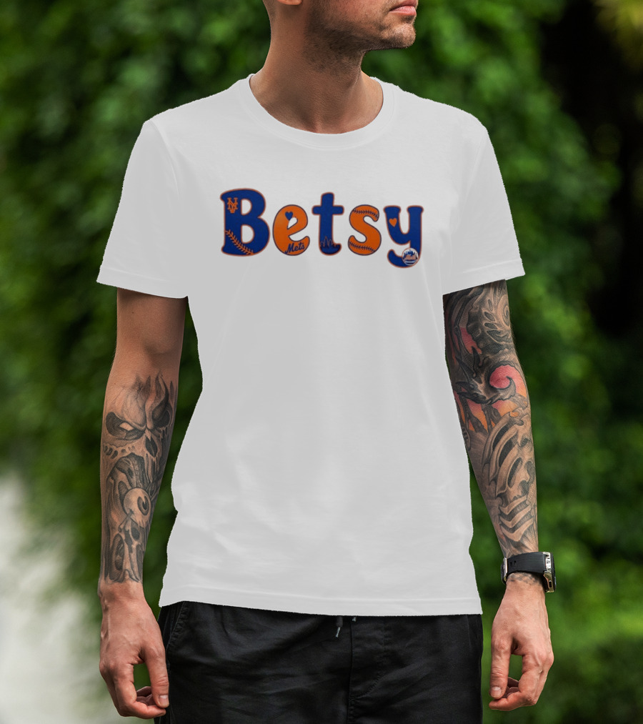 Betsy New York Mets Baseball MLB City Skyline Mets T-Shirt