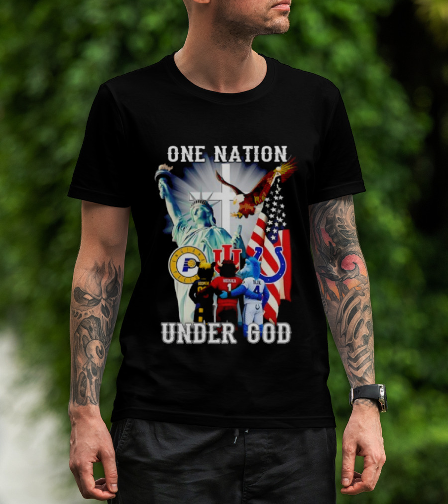 Indiana Hoosiers Indianapolis Colts Indiana Pacers One Nation Under God Statue Of Liberty American Flag T-Shirt