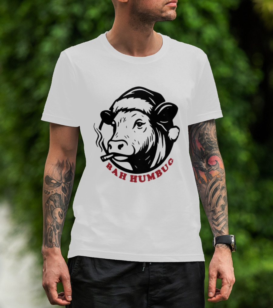 Cow Santa Smoking Bah Humbug Christmas Humor T-Shirt