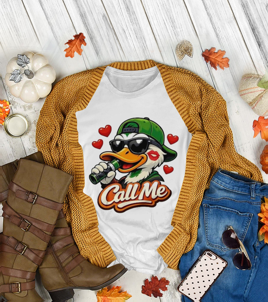 Duck Call Me Cool Sunglasses Heart Kiss Lips T-Shirt