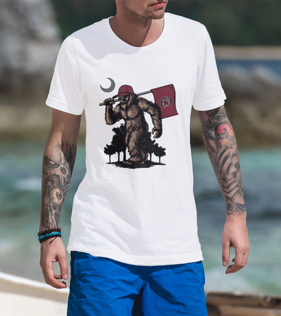 Bigfoot Carrying South Carolina Gamecocks Flag Under Moonlight T-Shirt