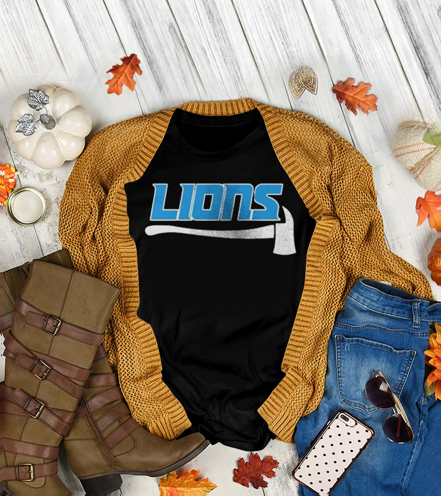 Detroit Lions Firefighter Appreciation Axe and Blue Lions T-Shirt