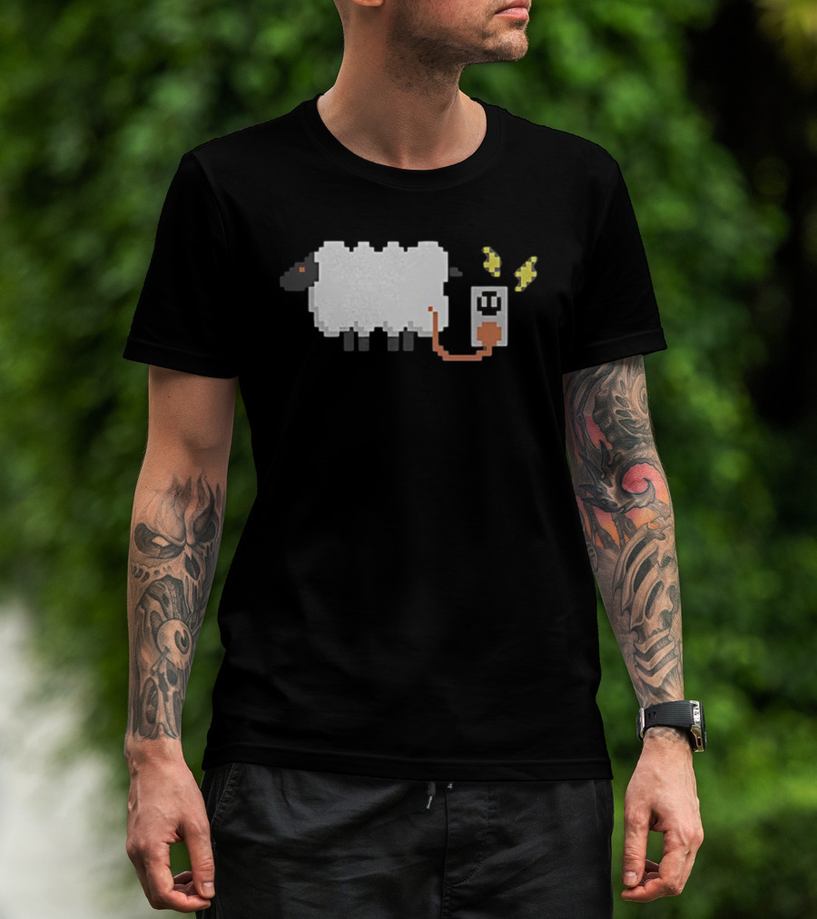 Pixel Art Electric Sheep Plugging In Wil Wheaton T-Shirt